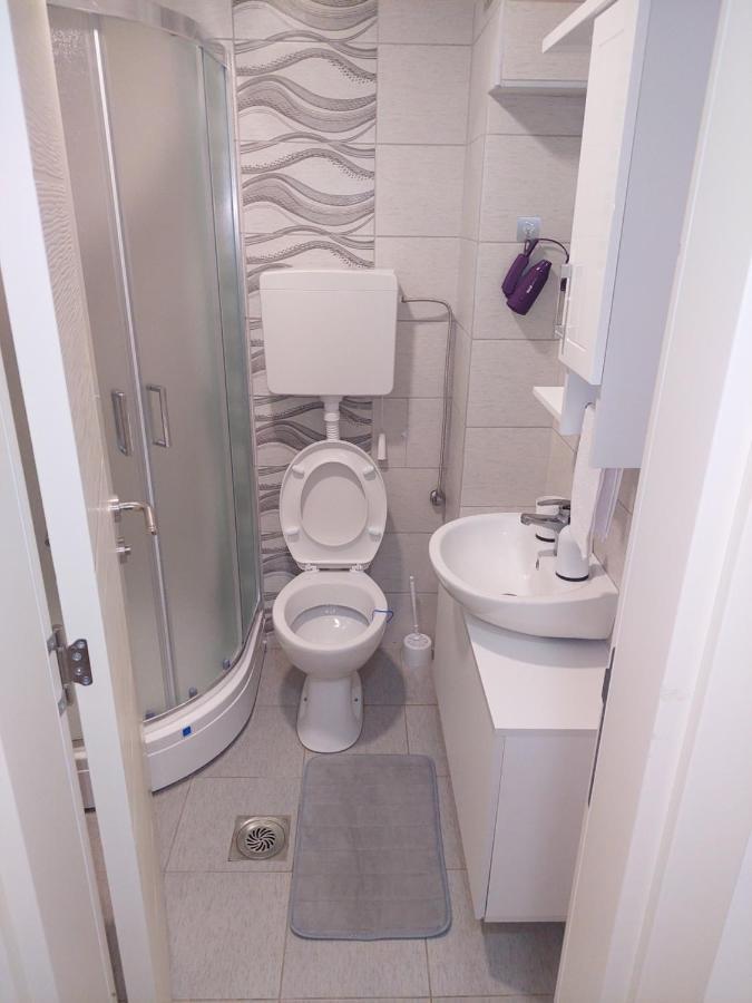 Apartman Muzika Ягодина Екстериор снимка